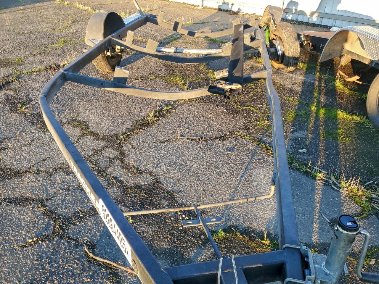 2018 TL 2018 White River Marine PGV175SA Boat Trailer