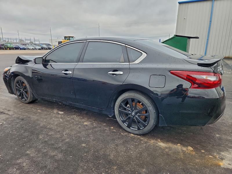 2017 Niss Altima 2.5 sr
