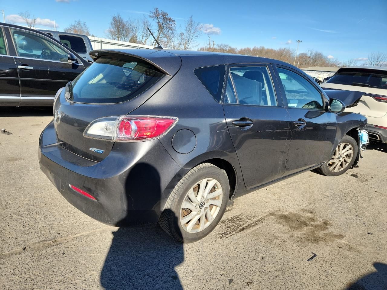 2013 Mazda 3 I