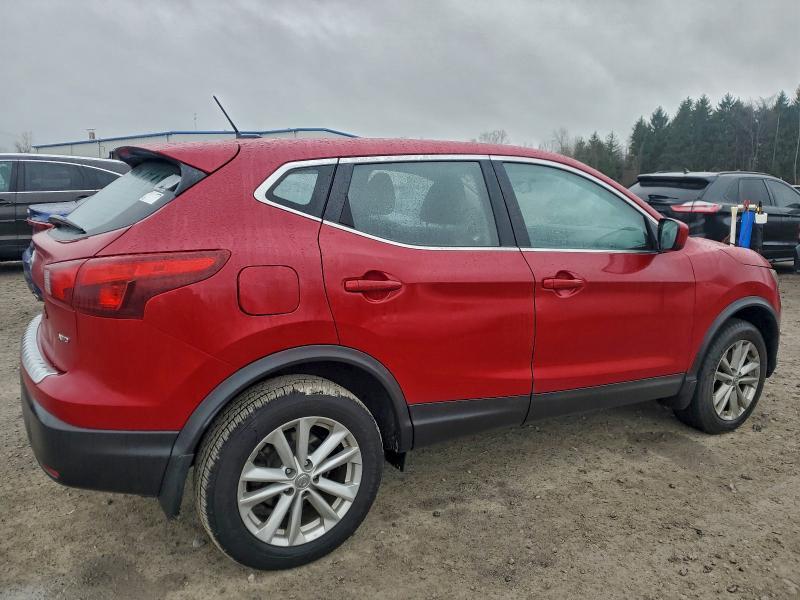 2018 Nissan Rogue Sport s