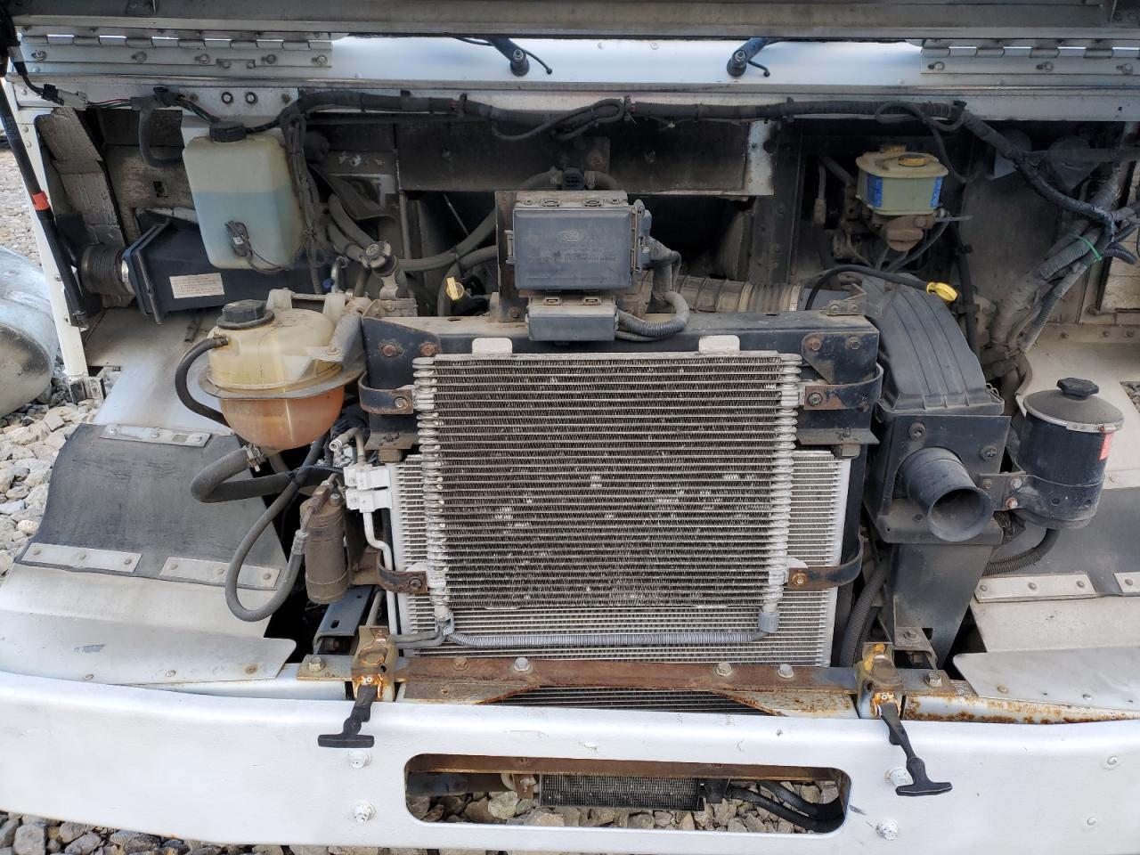 2013 Ford F59 Delivery Truck