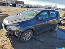 2020 Chev Sonic en venta en Kansas City, KS
