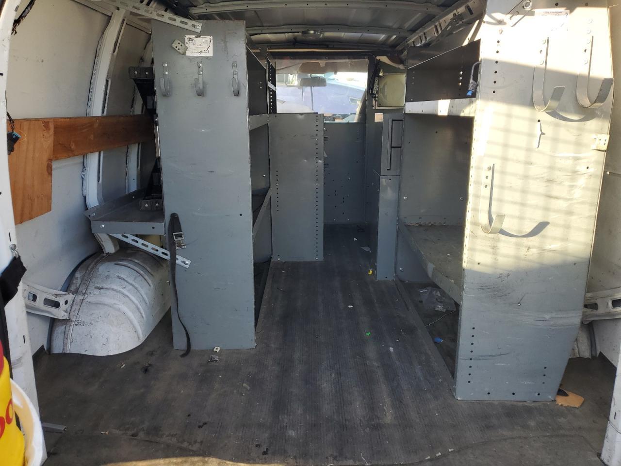 2013 Chev Rolet Express G2500 Utility / Service Van