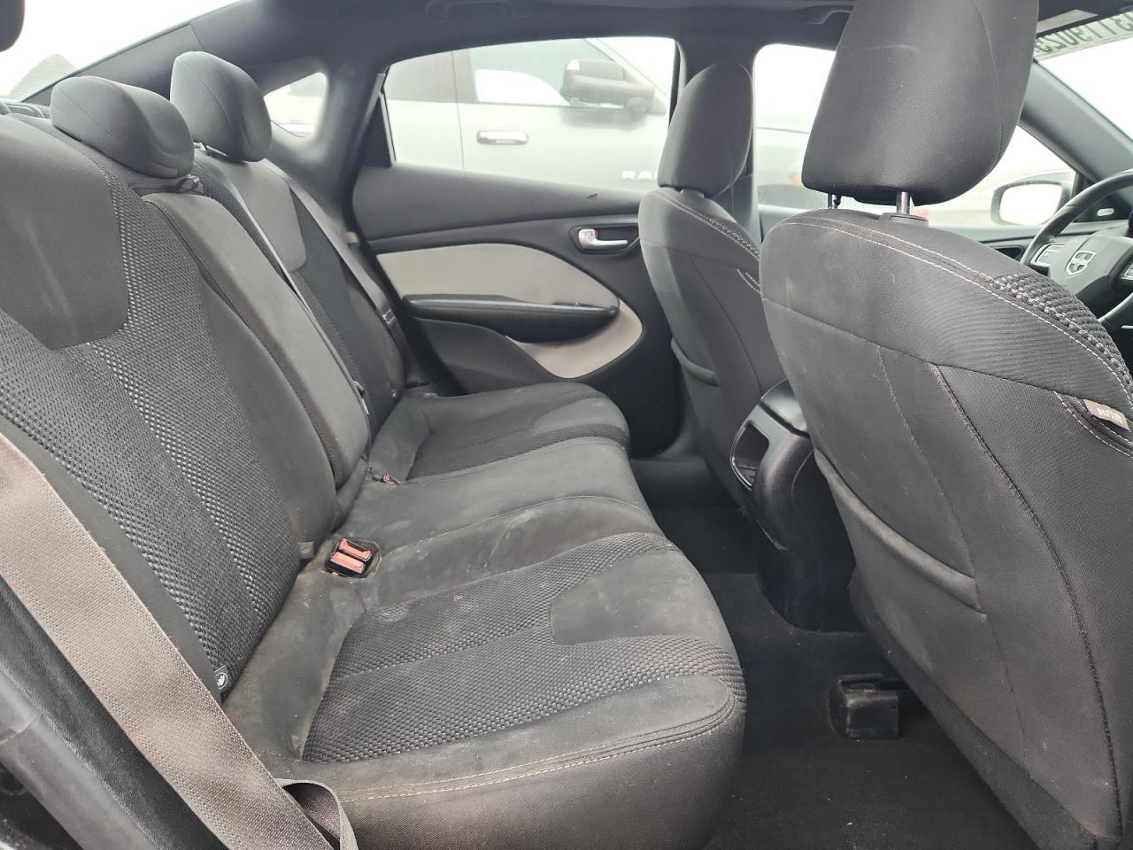 2016 Dodge Dart sxt