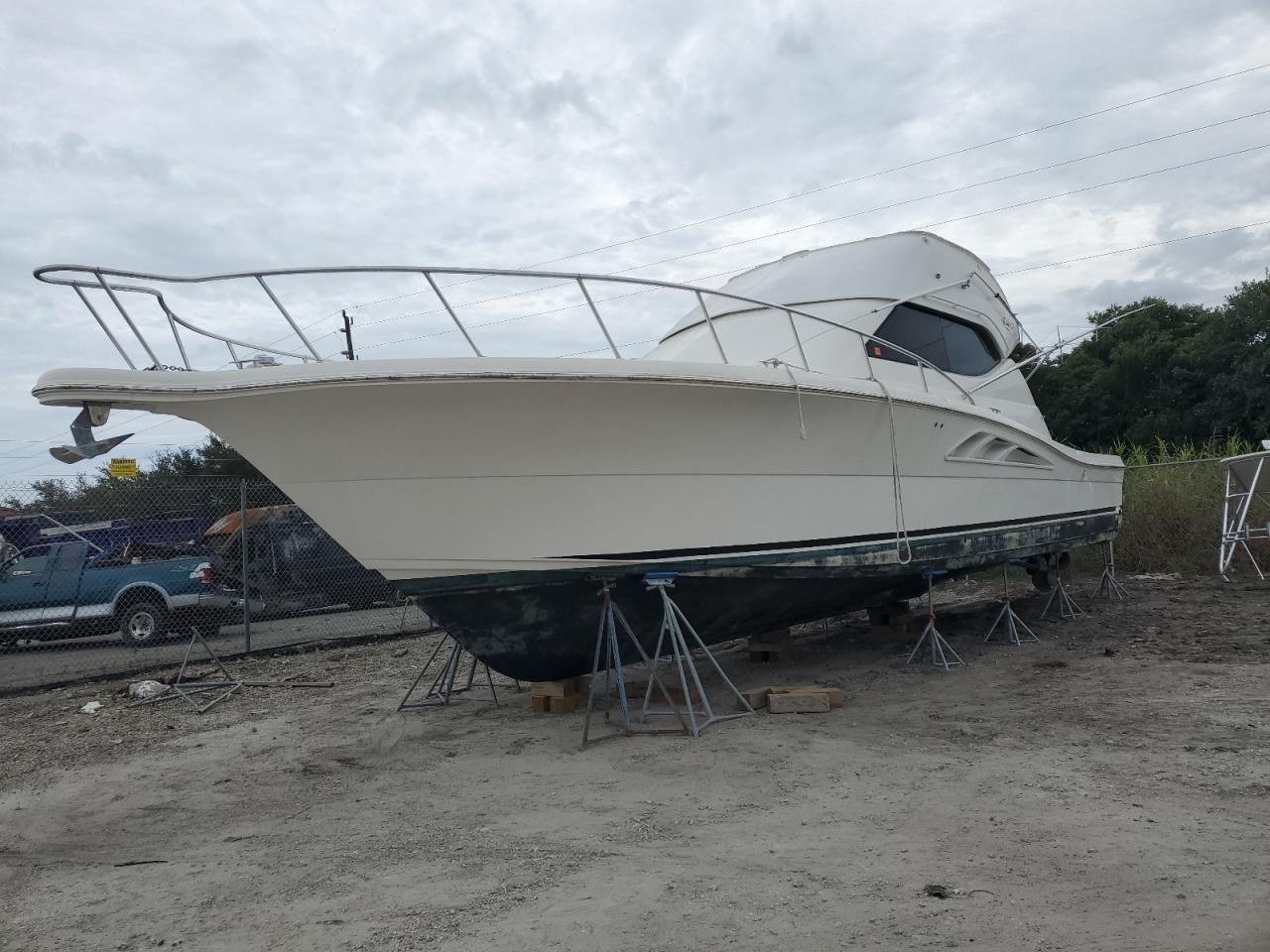 2006 Rampage Yachts Boat-Boat