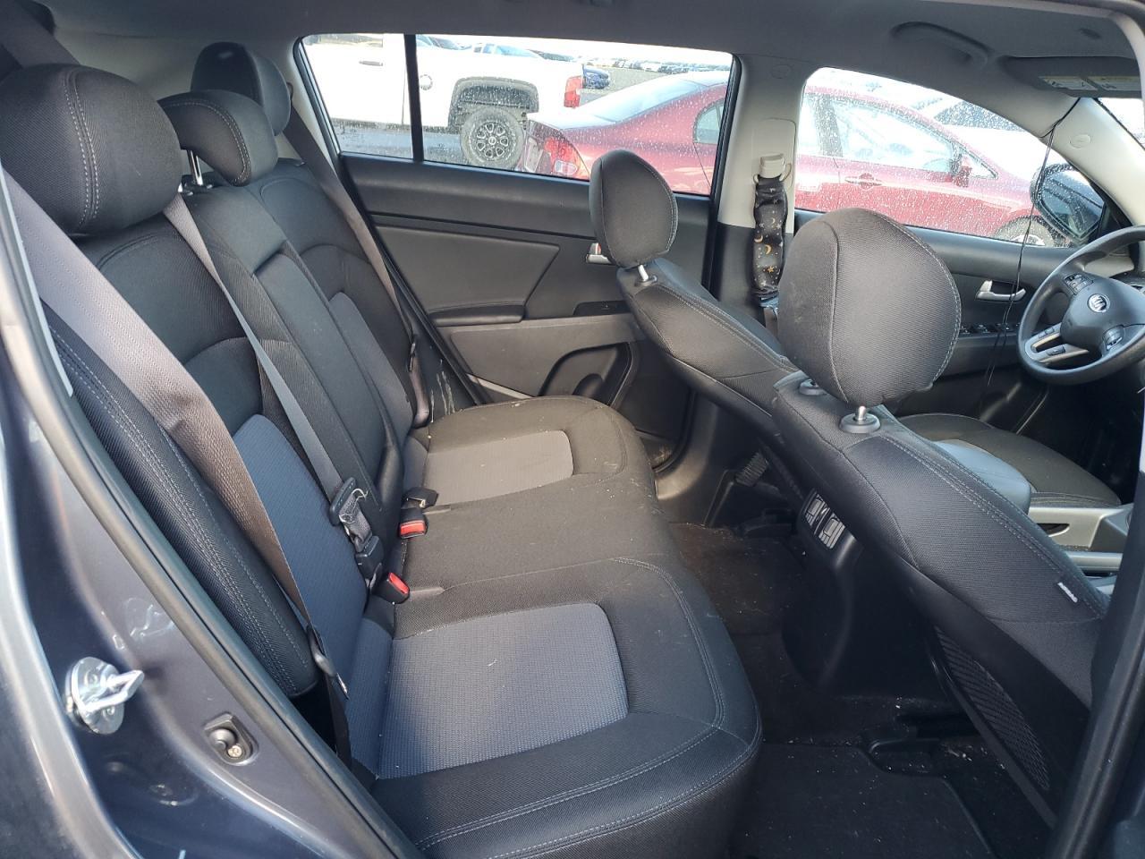 2016 KIA Sportage lx