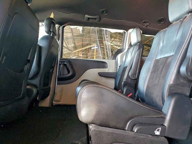 2019 Dodge Grand Caravan sxt