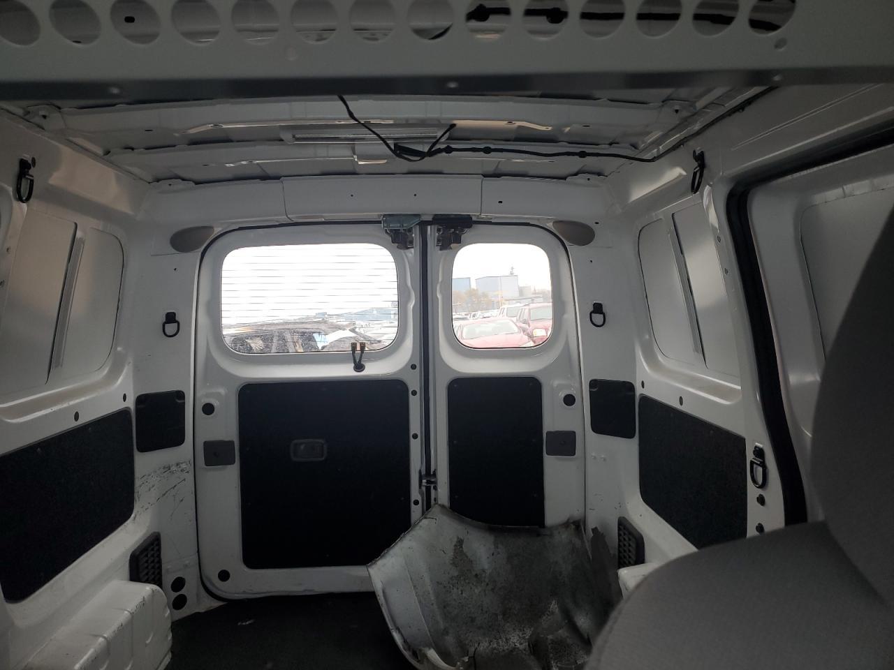 2020 Niss Nv200