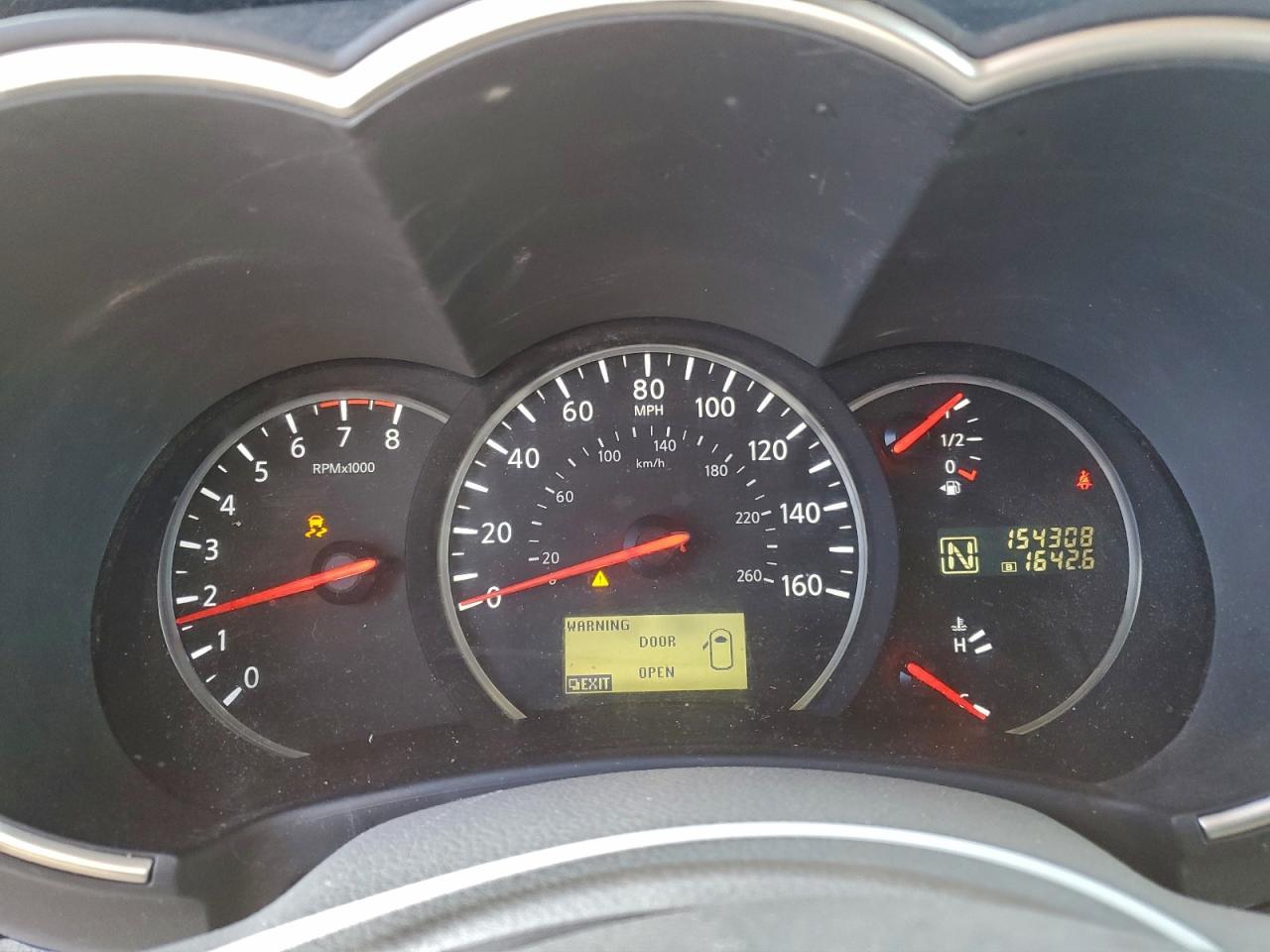 2013 Nissan Quest s