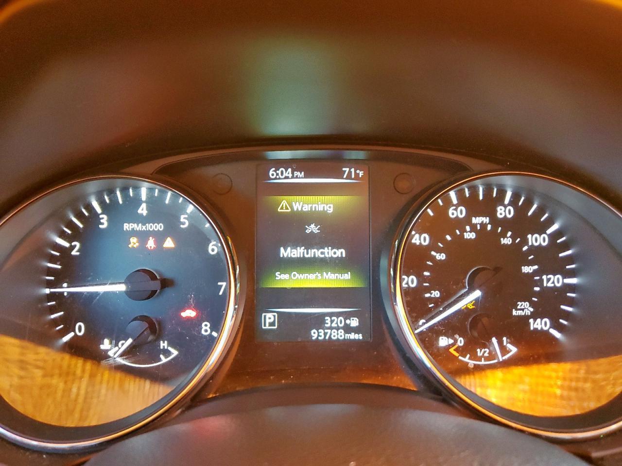 2017 Nissan Rogue sv