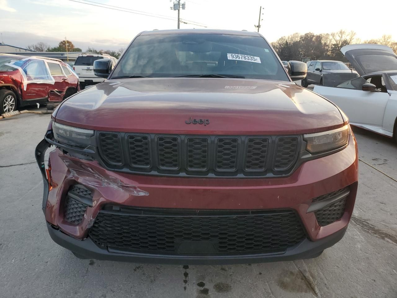 2023 Jeep Grand Cherokee Laredo