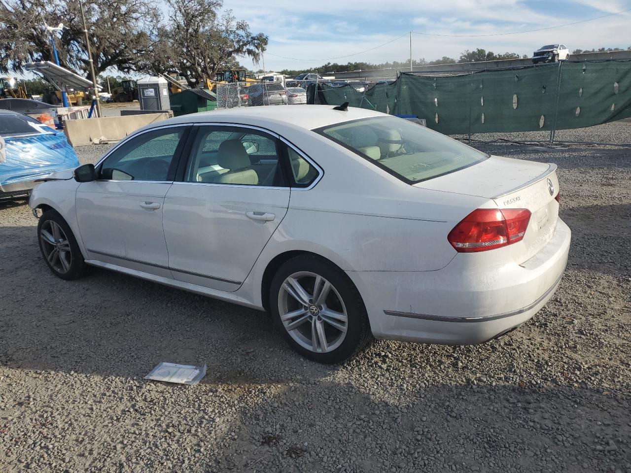 2013 Volkswagen Passat se
