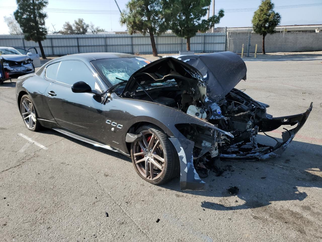 2016 Maserati Granturismo s
