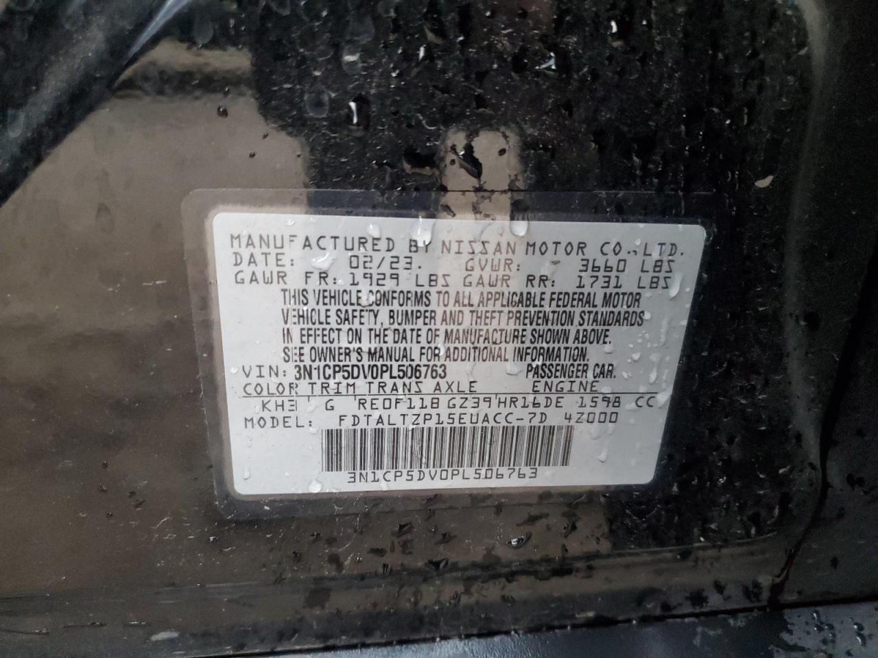 2023 Nissan Kicks sr