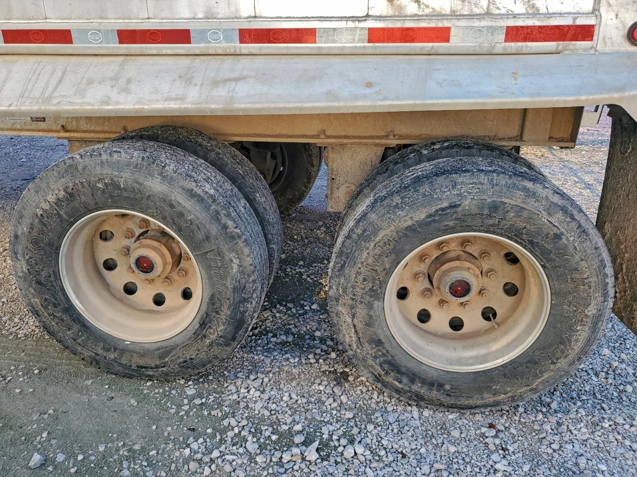 2025 Mack END Dump Trailer