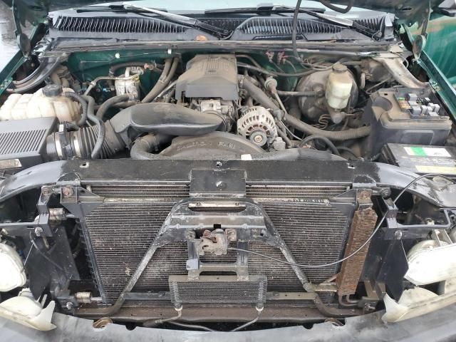 2000 Chevrolet Silverado C1500