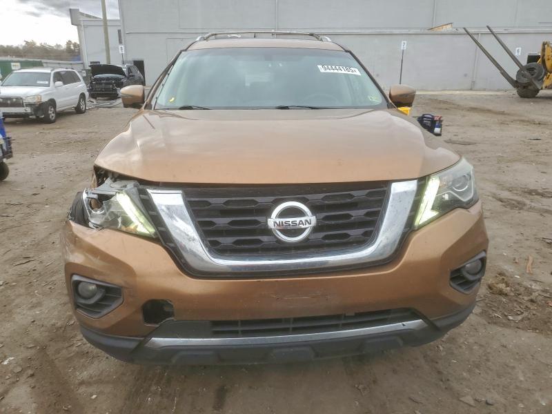 2017 Nissan Pathfinder Platinum