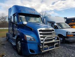 Salvage trucks for sale at Grantville, PA auction: 2022 Freigliner 2022 Freightliner Cascadia 126 Semi Truck