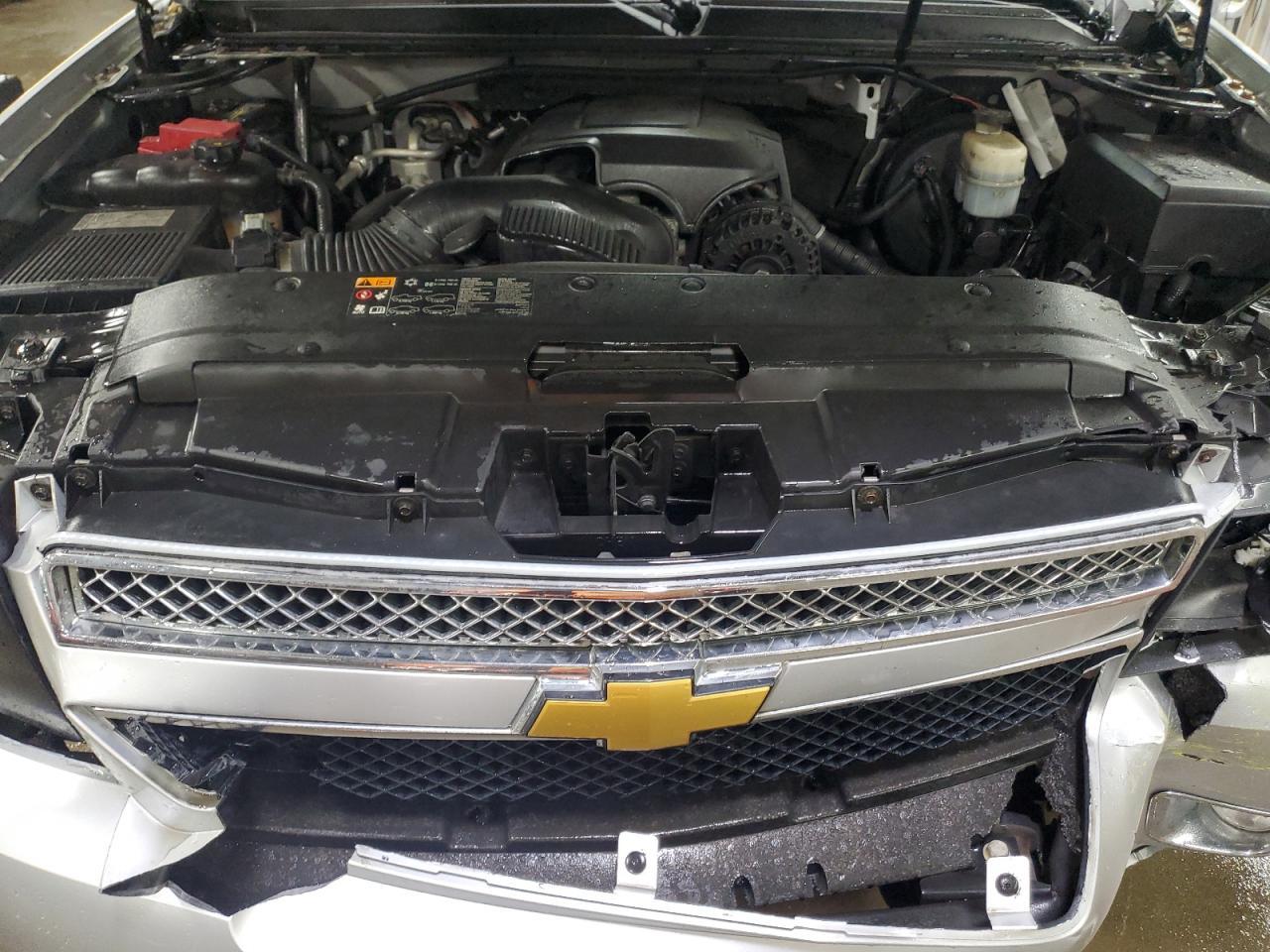2012 Chevrolet Suburban C1500 lt