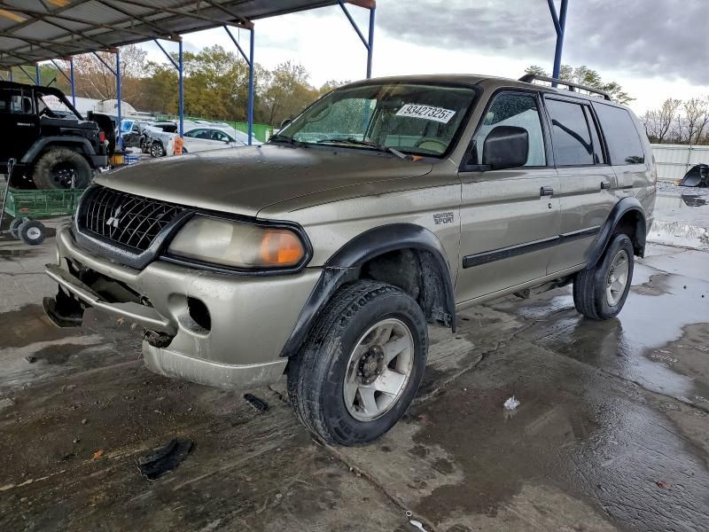 2002 Mitsubishi Montero Sport es