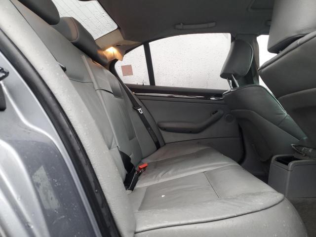 2004 BMW 325 xi