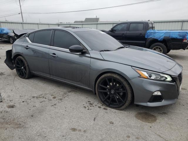 2020 Nissan Altima sr