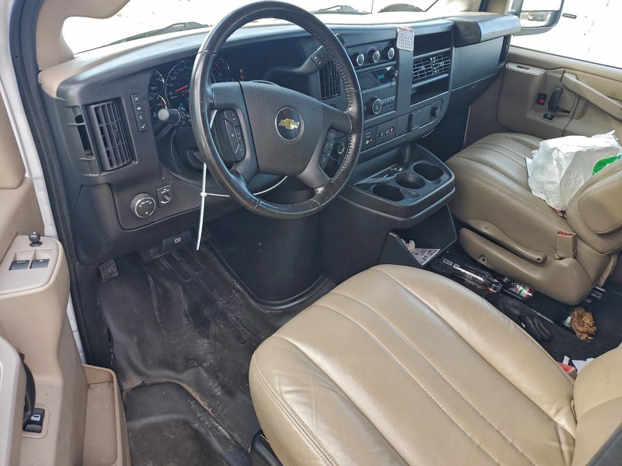 2023 Chev Express G3500