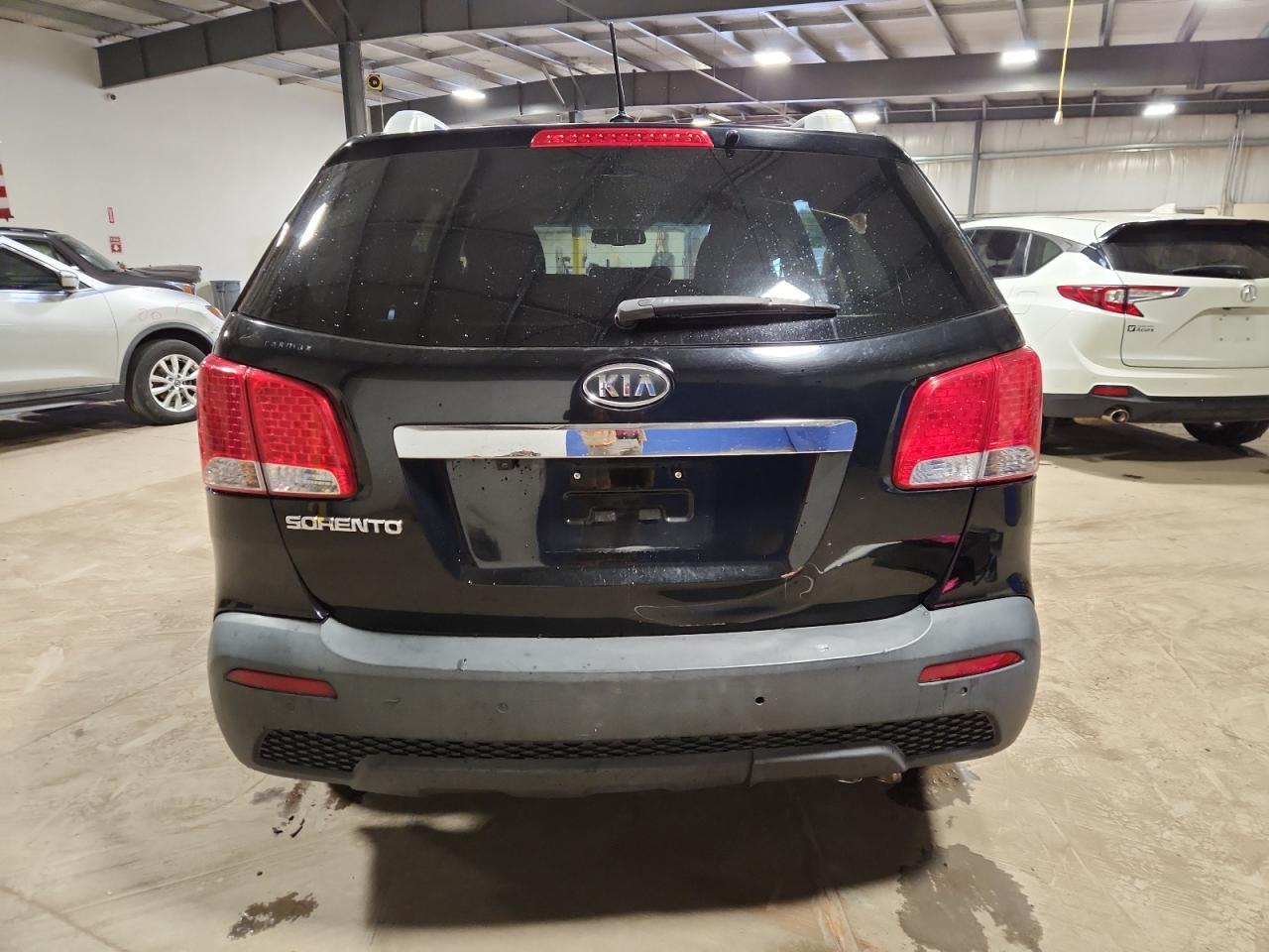 2013 KIA Sorento lx