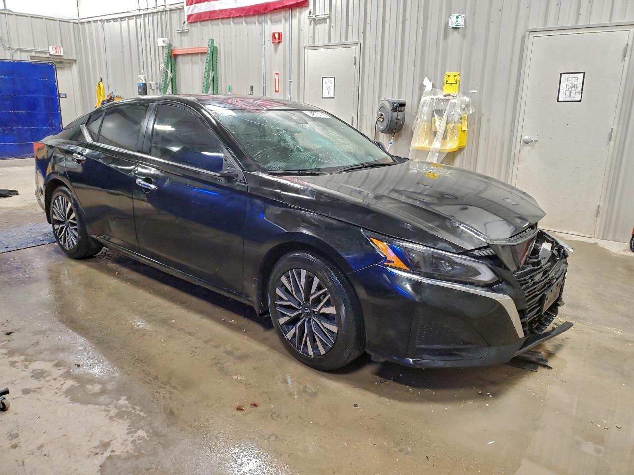 2023 Nissan Altima sv