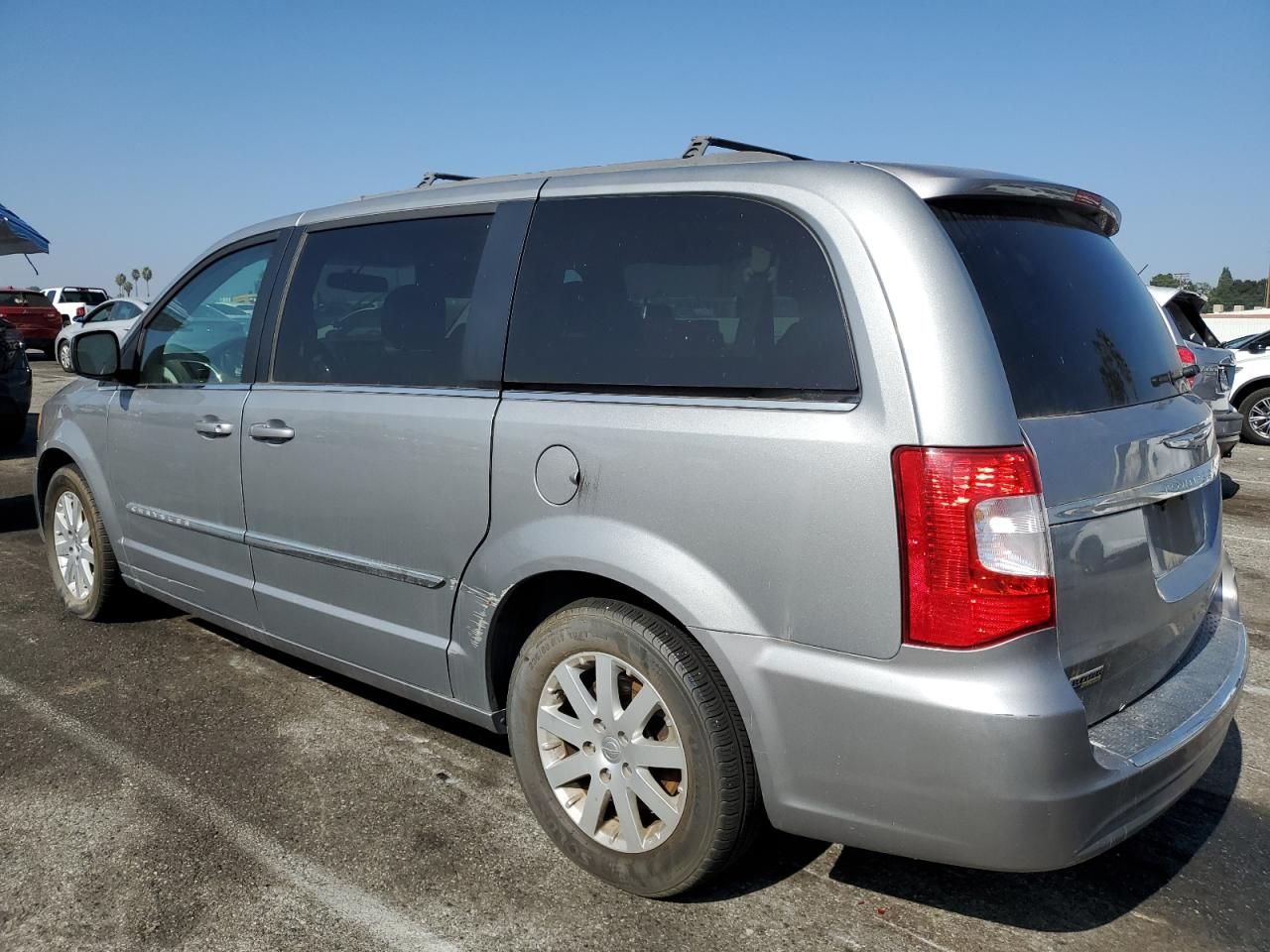2014 Chrysler Town & Country Touring