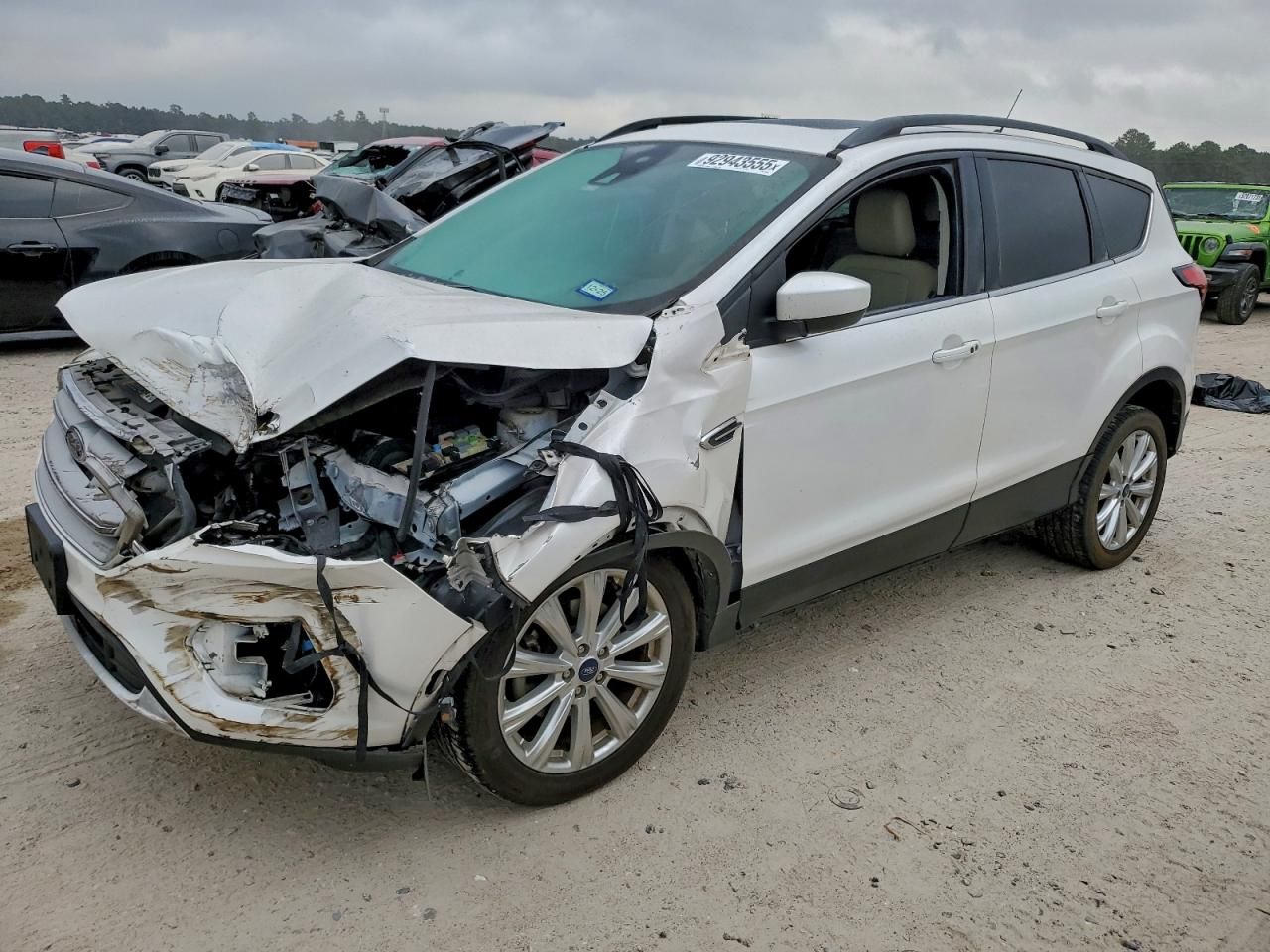 2019 Ford Escape sel