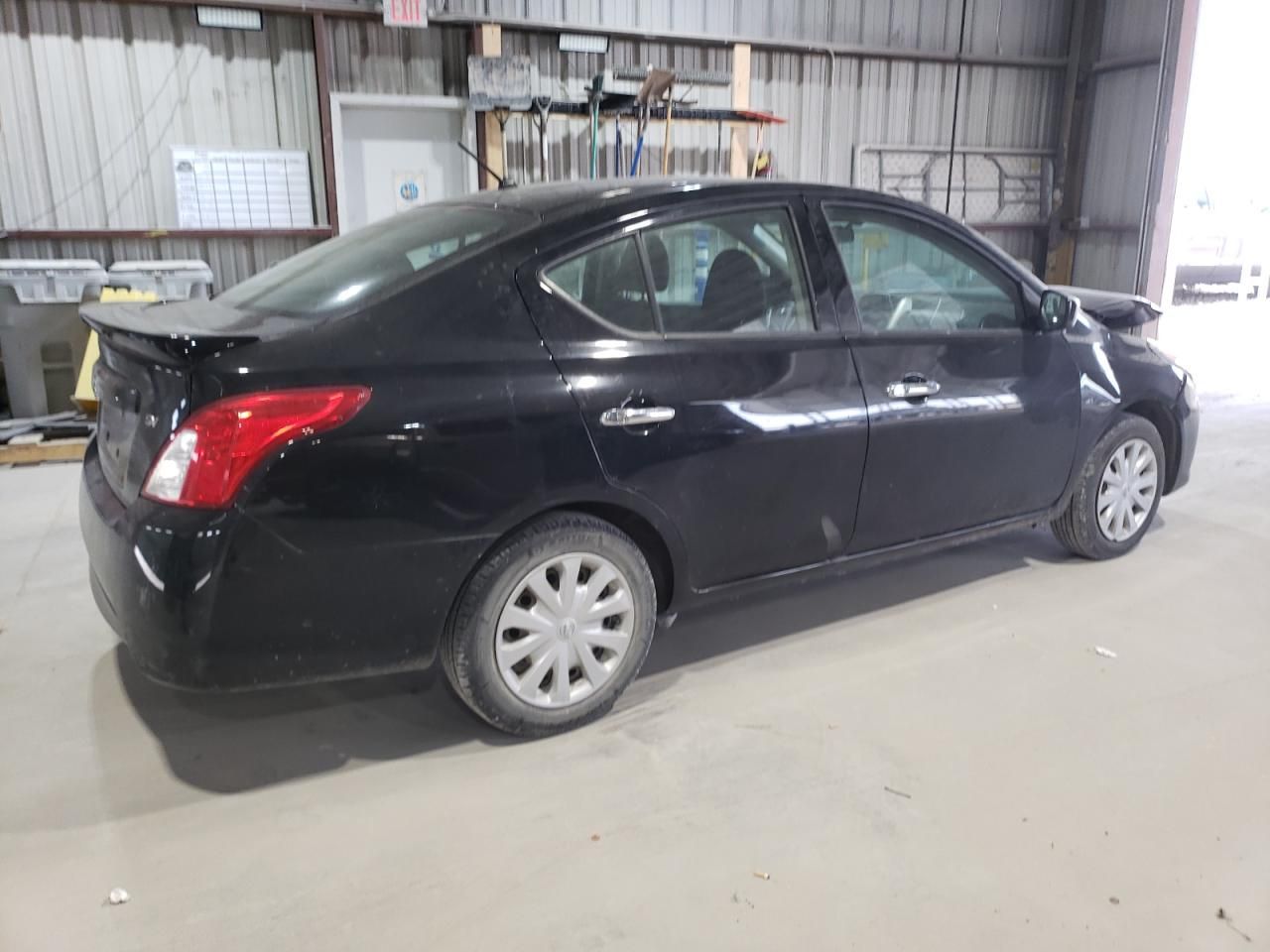 2018 Nissan Versa s