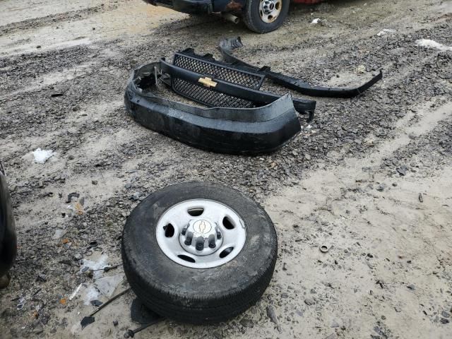 2025 Chevrolet Express Delivery van