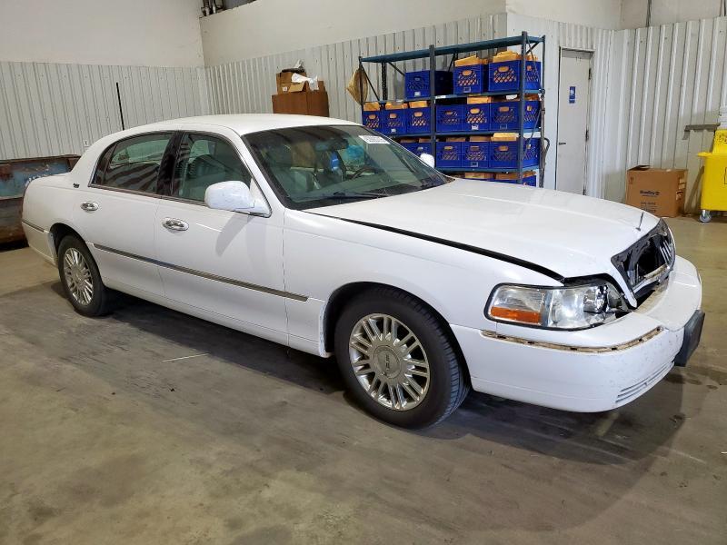 2009 Lincoln Town car Signature Limited