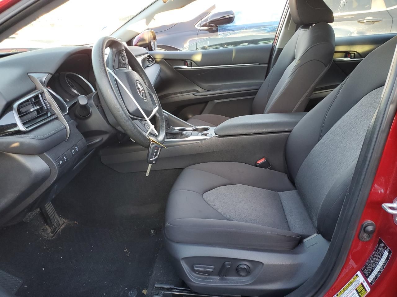 2021 Toyota Camry le