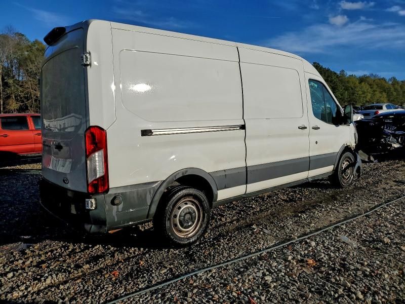 2018 Ford Transit T-250
