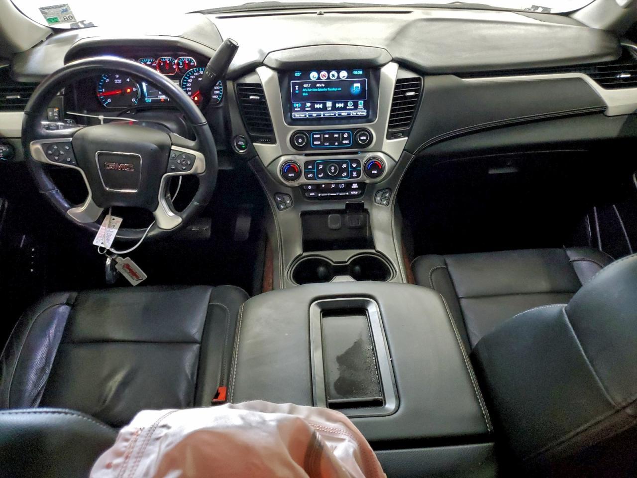 2019 GMC Yukon slt