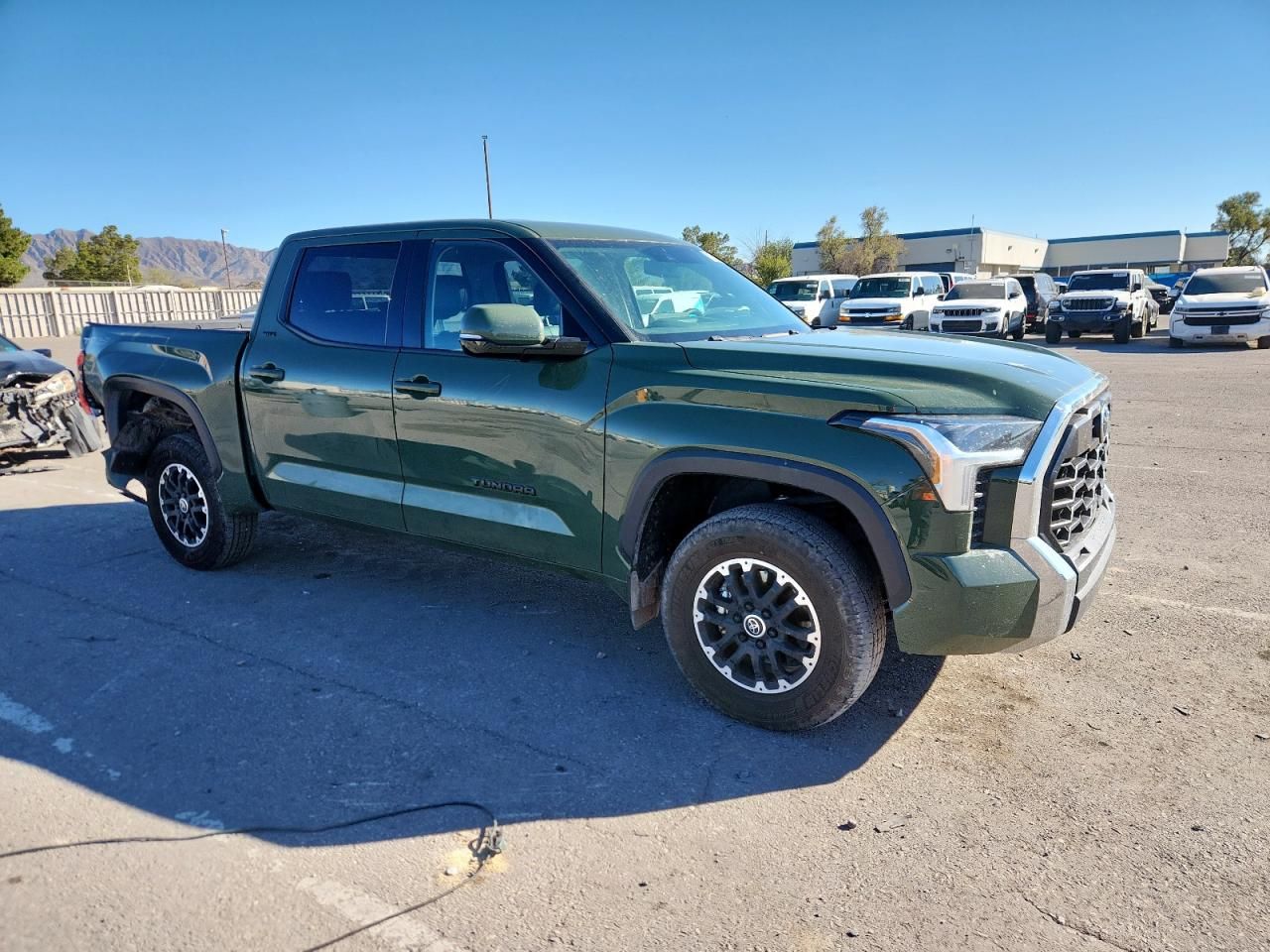2023 Toyota Tundra Crewmax sr