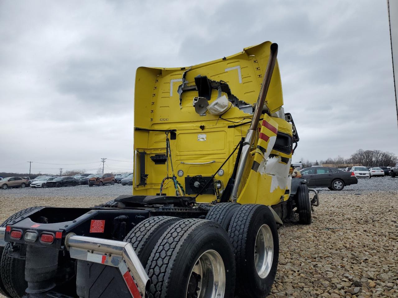 2022 Volvo VN VNL