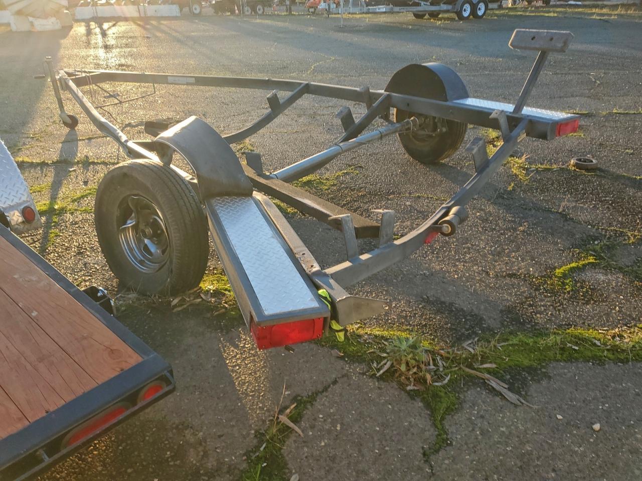 2018 TL 2018 White River Marine PGV175SA Boat Trailer