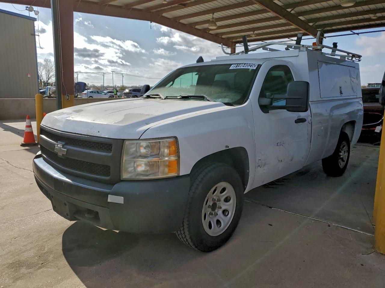 2008 Chev Rolet Silverado Utility / Service Truck