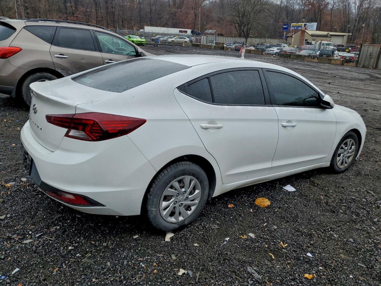 2020 Hyundai Elantra se