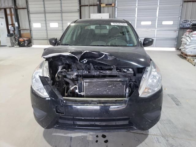 2018 Nissan Versa s