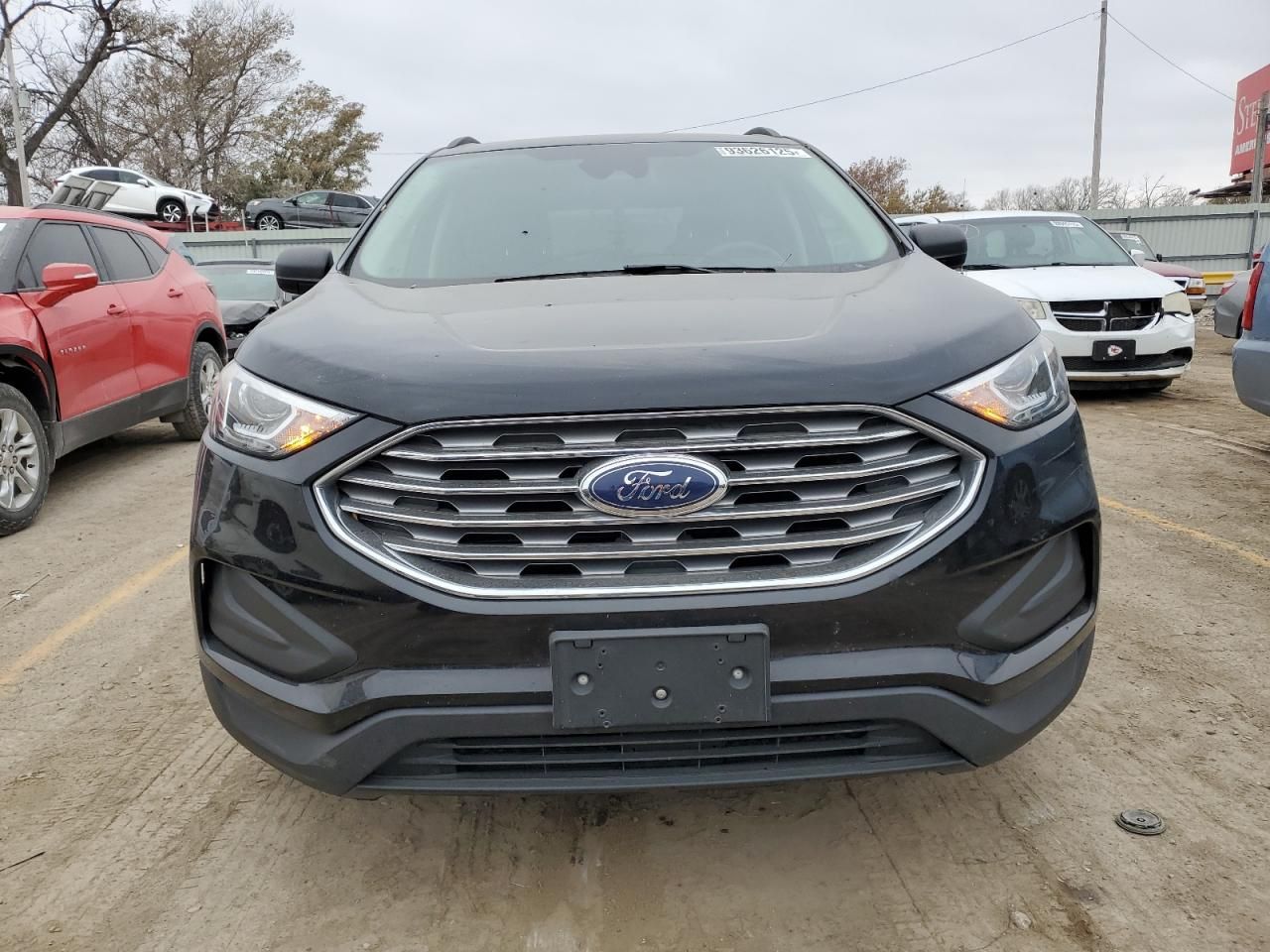 2021 Ford Edge se