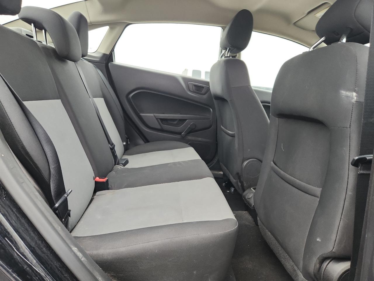 2017 Ford Fiesta s