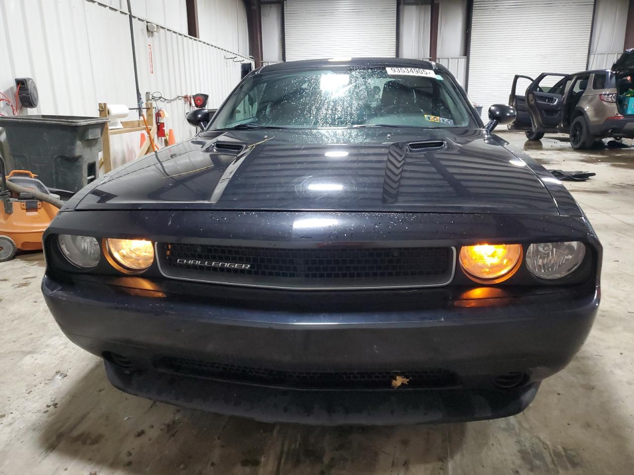 2013 Dodge Challenger sxt