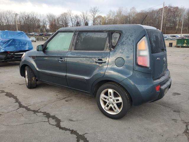 2011 KIA Soul +