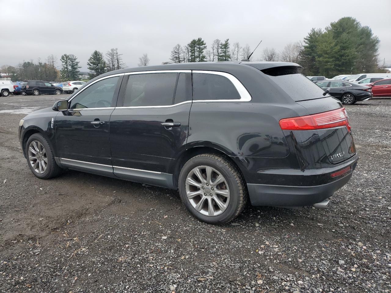 2014 Lincoln MKT
