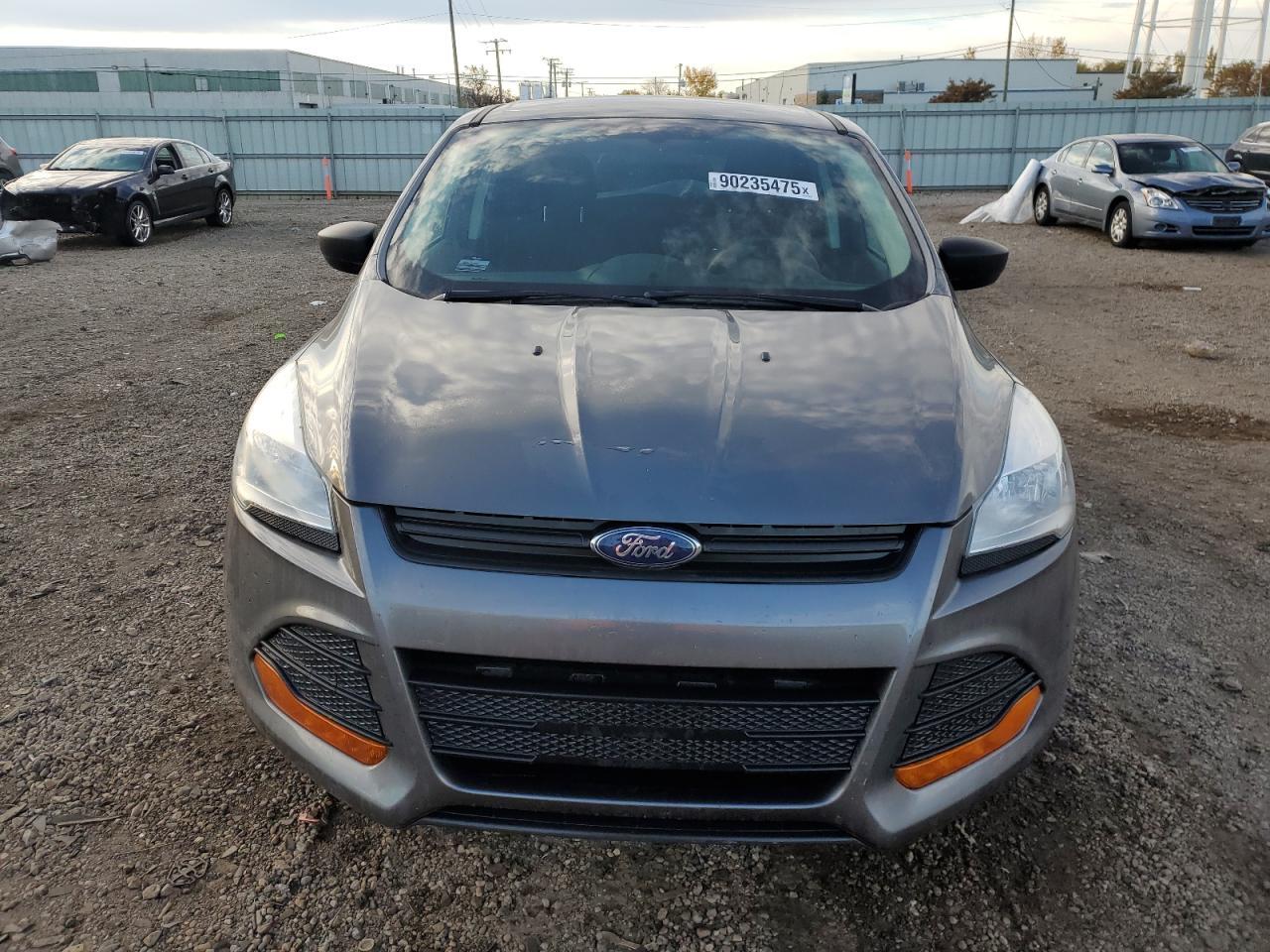 2014 Ford Escape s