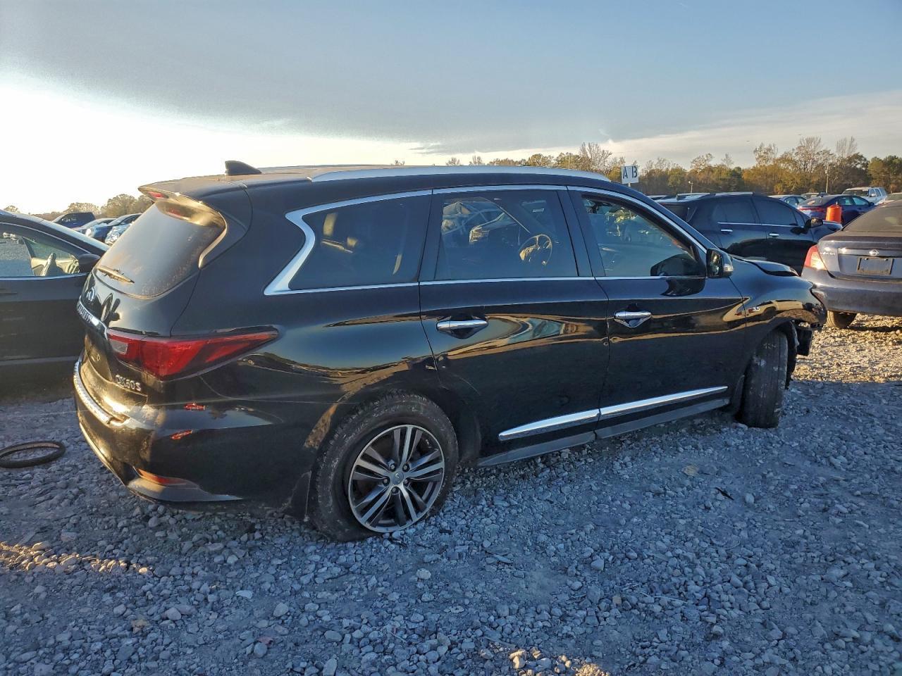 2017 Infiniti Qx60